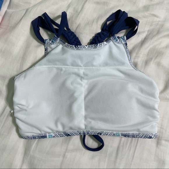 ‼️XHILIRATION HALTER BIKINI TOP - Picture 8 of 10